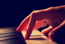 柏林联合对阵奥格斯堡，这场德甲较量最终比分会是多少？